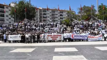 SİVAS'TA SAĞLIKÇILAR 'ÖNLÜK' ÇIKARDI