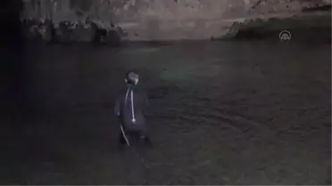 Baraj suyuyla debisi yükselen çayda 2 kardeşten biri kayboldu