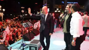 15 Temmuz Demokrasi ve Milli Birlik Günü dolayısıyla Mustafa Ceceli konser verdi