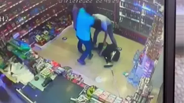 Ataşehir'de insanlığa sığmayan görüntüler! Görme engelli vatandaş tekme tokat dövüldü
