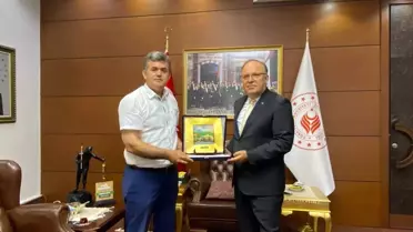 Türkiye Yeşilay Cemiyeti Vali Tutulmaz ile bir araya geldi