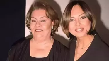 Ebru Gündeş'in annesi yaşamını yitirdi, haber apartman yönetiminin duyurusuyla öğrenildi