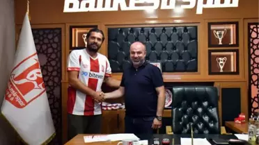 Balıkesirspor'da kaleci Atilla takımda kaldı