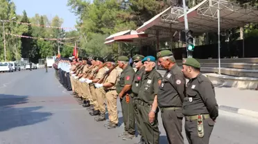 KKTC'de '1 Ağustos Toplumsal Direniş Bayramı' törenlerle kutlandı