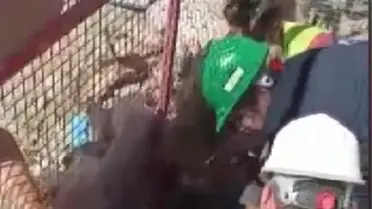TUZLA'DA İNŞAAT İŞÇİSİ 5'İNCİ KATTAN DÜŞEREK HAYATINI KAYBETTİ; AİLESİ ÖLÜMÜ ŞÜPHELİ BULDU