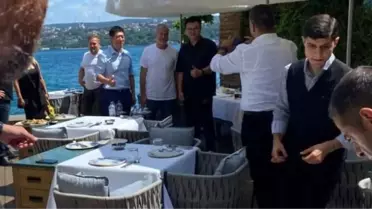 Dünyaca Ünlü İsimden Boğaz Çıkarması!