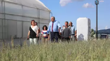 Başkan Hürriyet ve Tuzlukçu Belediyesi'nden Misafirleri Lavanta Bahçesi'ni Gezdi