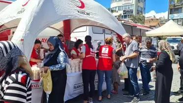 Kızılay Edremit şubesinden aşure hayrı