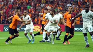 Spor Toto Süper Lig: Galatasaray: 0 Giresunspor: 0 (İlk yarı)