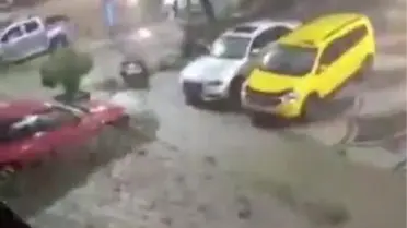 Mudurnu'da sel hasara neden oldu