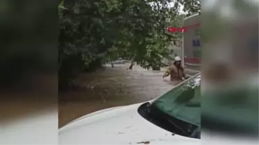 SARIYER'E HASTANEYİ SU BASTI, HASTALAR TAHLİYE EDİLDİ