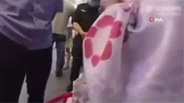 Çin'de kimono giyen kadın sorun çıkarmakla suçlandı, gözaltına alındı