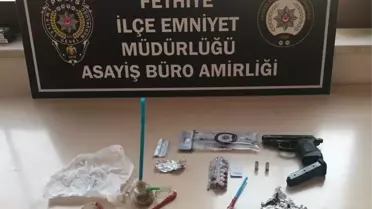 Fethiye'de uyuşturucu ve tabanca bulunan otomobildeki 3 kişi gözaltına alındı