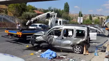 Başkentte 2 araca otomobille çarpıp kaçtı: 1 ölü, 4 yaralı