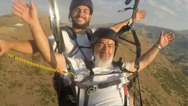 Paraşütle uçan 64 yaşındaki adamın heyecanlı anları kamerada