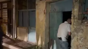 Fatih'te iş hanına düzenlenen operasyonda 23 zanlı yakalandı