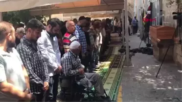 Gaziantep'deki kazada hayatını kaybeden İHA muhabiri Muhammet Abdulkadir Esen son yolculuğuna uğurlanıyor