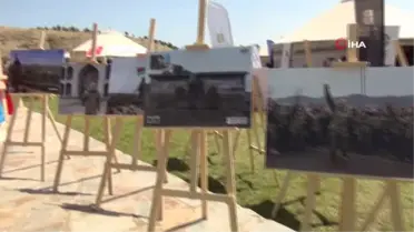 Azerbaycan'ın Karabağ Zaferi Ahlat'taki fotoğraf sergisiyle anlatılıyor