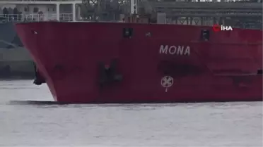 Çanakkale Boğazı'nda karaya oturan gemi yüzdürüldü