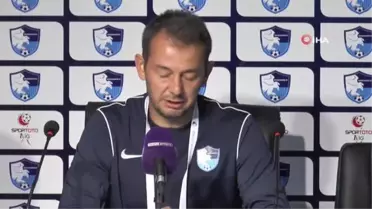 Atacan Öztürk: 'Futbolcu kardeşlerimiz yüreklerini ortaya koyuyorlar'
