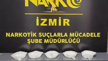 İzmir'de durdurulan motosiklette 5 kilo metamfetamin ele geçirildi