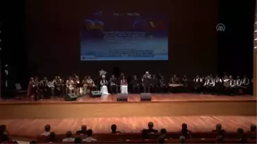 Milli Savunma Bakanı Akar ve konuk bakanlar 'Siperden Sahneye Müzik' etkinliğine katıldı