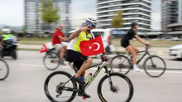 'Zafer'den Barış'a' pedalladılar