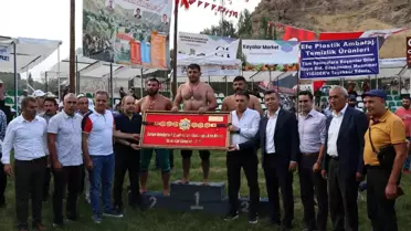 Tortum'da altın kemeri Kenan Gör kazandı