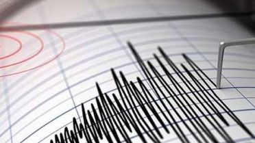 İran'da 5.4 büyüklüğünde deprem