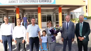 İzmir ve Manisa'da uyum haftası kapsamında dersler başladı