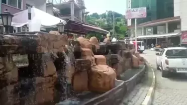 Kemalpaşalılar, İlçelerine Hastane Yapılmamasına Tepki Gösterdi