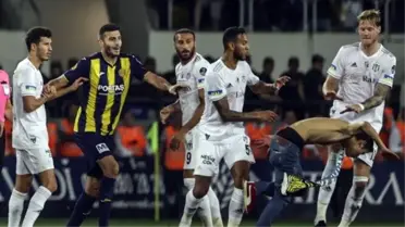 Beşiktaş kırmızı kartın iptalini istemişti! Josef de Souza, PFDK'ye sevk edildi