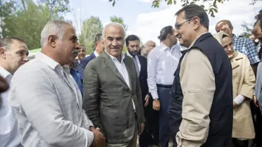 Bakan Dönmez, çiftçiye temiz kaynaktan elektrik sağlayacak MOBİTEM'i inceledi Açıklaması