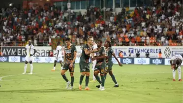 Futbol: Spor Toto Süper Lig