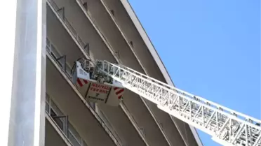 Son dakika haberleri... Eski Gençlik ve Spor Genel Müdürlüğü binasında çıkan yangın söndürüldü