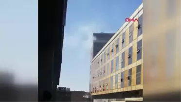 Son dakika haberi: Eski Gençlik ve Spor Genel Müdürlüğü binasında çıkan yangın söndürüldü