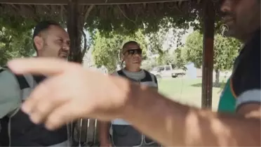 Mersin'de temizlik işçisinin parkta bulduğu cüzdan polise teslim edildi