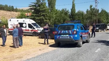 Sürücüye yardım ederken kamyonetin çarptığı uzman çavuş, şehit oldu (2)