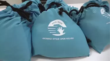 Antalya'da otizmli çocuklardan diyaliz hastalarına 'kum torbası' desteği