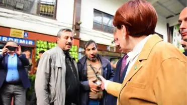 Akşener'den hal esnafına ziyaret