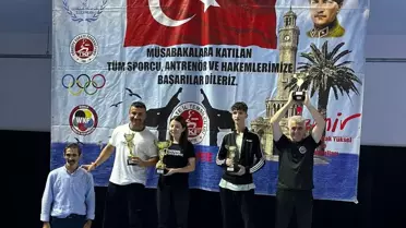 Aliağalı karateciler madalyaları topladı