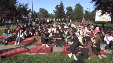 Bolu'da gençlerle buluşan Bakan Kasapoğlu, çeşitli ziyaretlerde bulundu