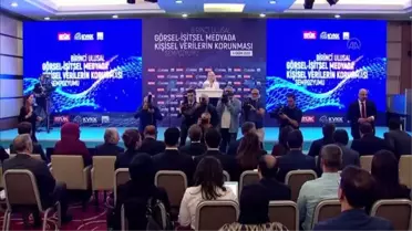 Altun: 'Yalan terörüne karşı mücadele etmek Türkiye iletişim modelimizin önemli ayaklarından biridir'