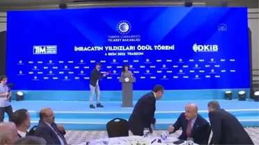 Ticaret Bakanı Muş: 'Gelecek Türkiye için aydınlıktır'