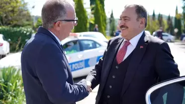 Orman ve Su İşleri önceki bakanlarından Prof. Dr. Eroğlu, BARÜ'den övgüyle bahsetti