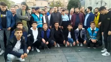 'Gençlik Burada' buluştu