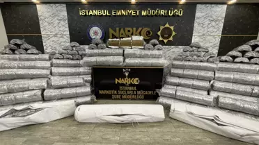 Meksika'dan İstanbul'a gelen gemide 1 ton 580 kilogram marihuana ele geçirildi
