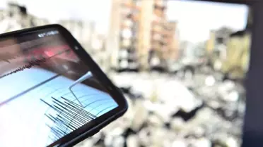 Osmaniye'de deprem! 5,1 şiddetinde sarsıntı meydana geldi