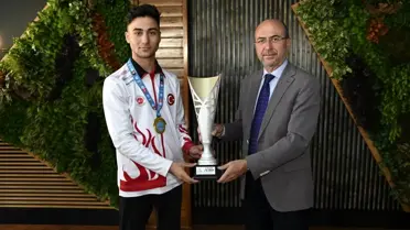 Başkan Pekyatırmacı Milli Sporcu ve aileleri ile buluştu