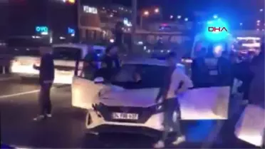 AVCILAR'DA YANYOLDAN REFÜJÜ AŞAN OTOMOBİL D - 100'E GİRDİ 3 YARALI